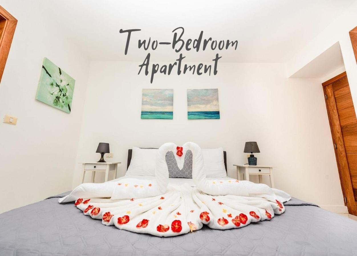 Beachfront - Everything Bed & Breakfast