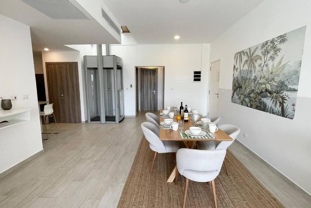 Beautiful Penthouse With Private Elevator In Hard Rock Golf *