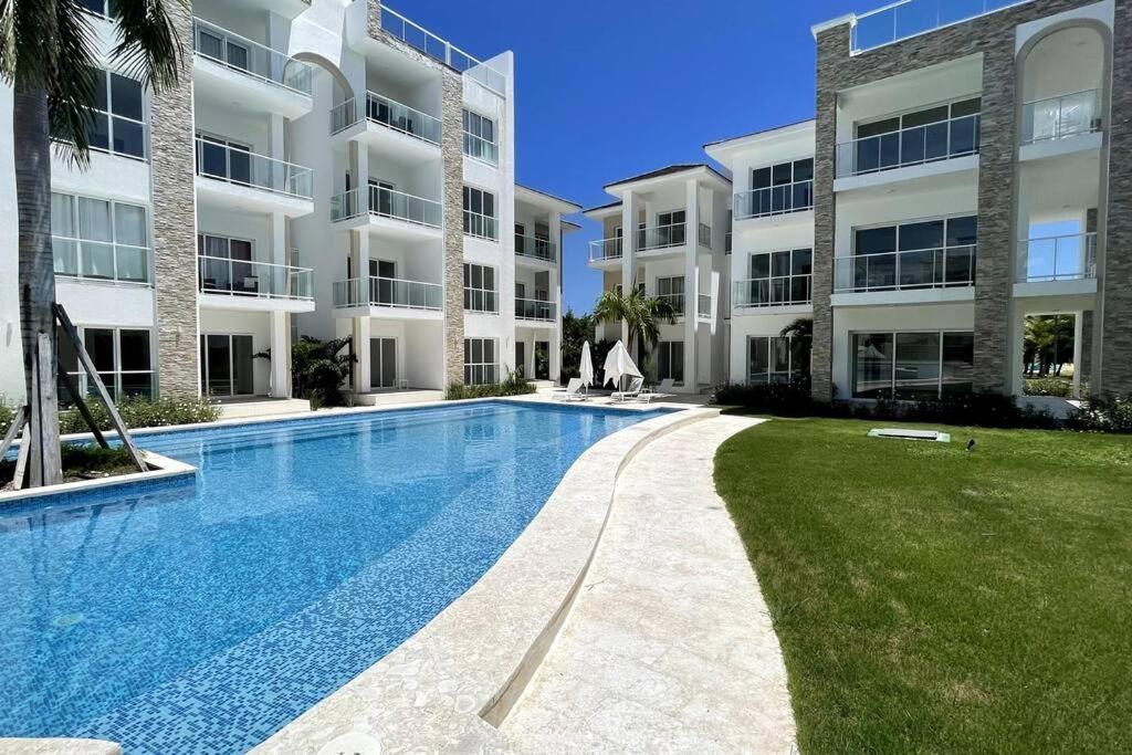 Beautiful Penthouse With Private Elevator In Hard Rock Golf Punta Cana
