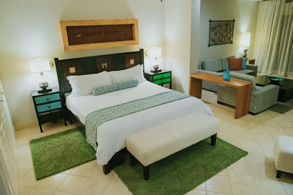Ancora Cap Cana & Marina 5*